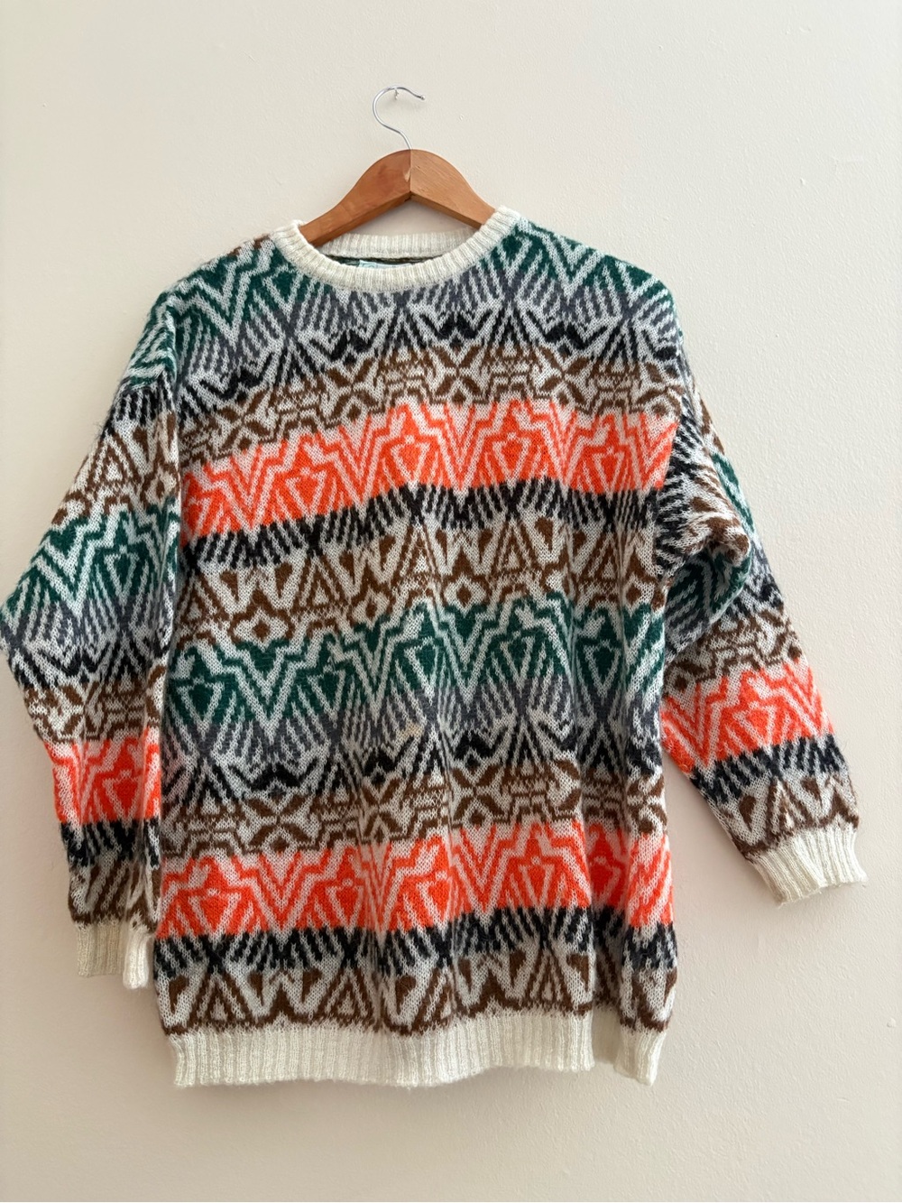 Cozy Geometric Crewneck Sweater in Cream, Green & Coral